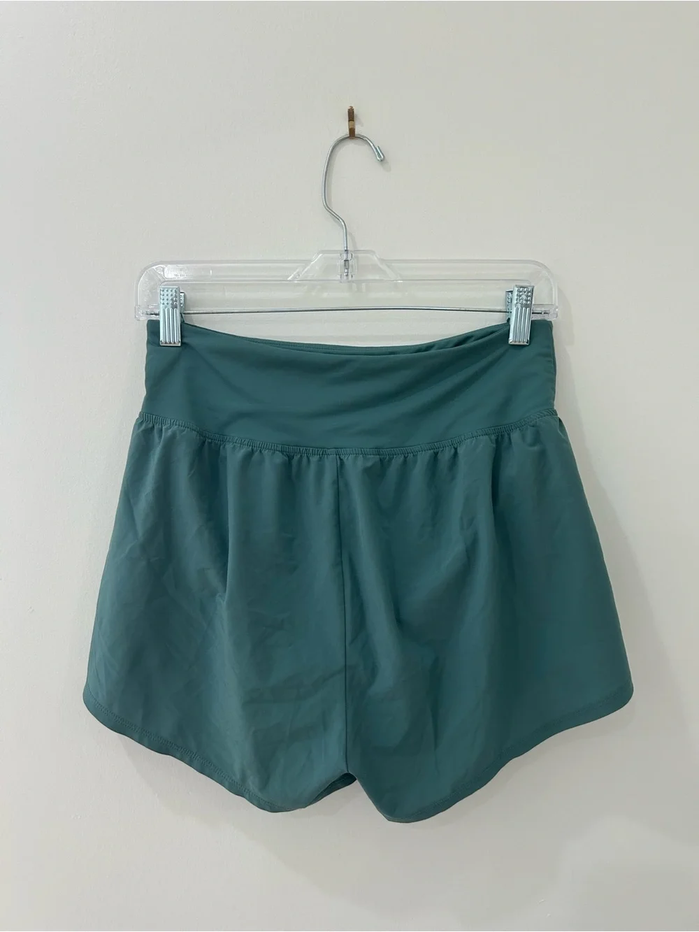 DSG Women's Medium Athletic Shorts in Teal Green